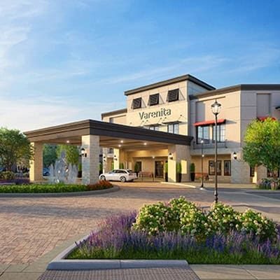 Senior healthcare services at Bayview PACE in Varenita community.